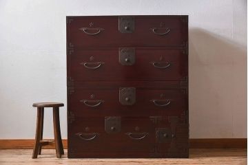 明治期　前面欅材製　極美品!漆が美しい衣装箪笥(二本松重ね箪笥)