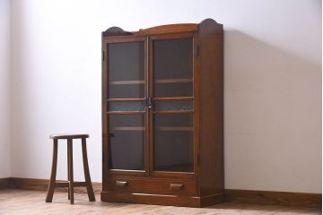 アンティーク家具　結霜ガラス入り　栓材　和製アンティークの本箱(本棚・収納棚・戸棚)