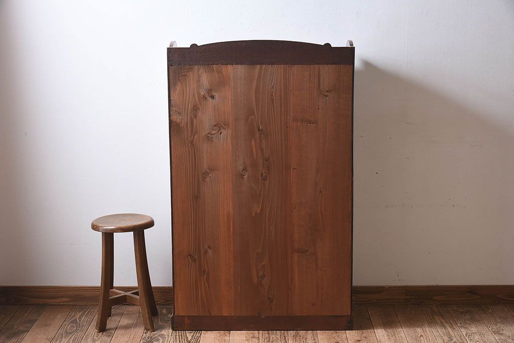 アンティーク家具　結霜ガラス入り　栓材　和製アンティークの本箱(本棚・収納棚・戸棚)