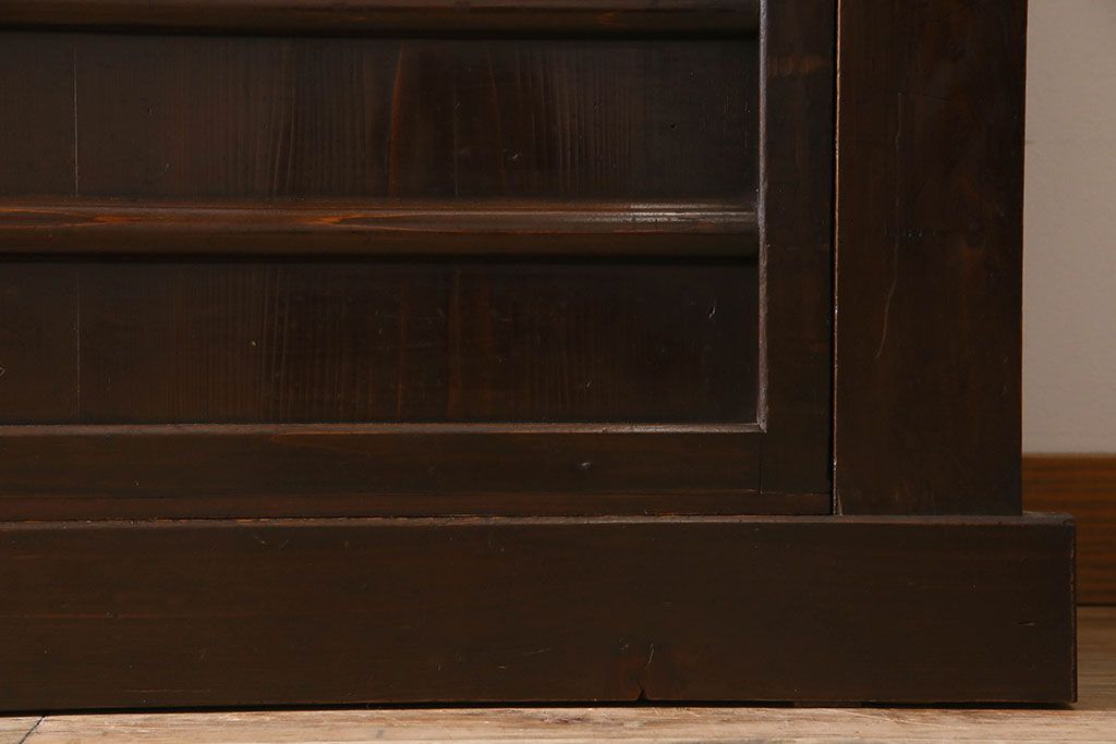 アンティーク家具　古民具・骨董　五尺　横桟引き戸の水屋箪笥サイドボード(テレビボード)