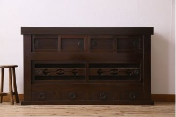 アンティーク家具　古民具・骨董　五尺 透かし彫りが雅な水屋箪笥サイドボード(テレビボード)