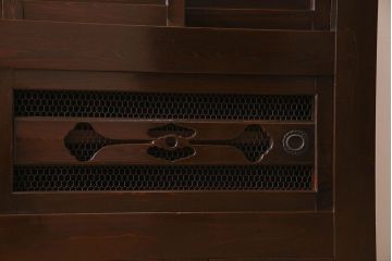 アンティーク家具　古民具・骨董　五尺 透かし彫りが雅な水屋箪笥サイドボード(テレビボード)