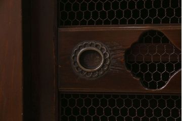 アンティーク家具　古民具・骨董　五尺 透かし彫りが雅な水屋箪笥サイドボード(テレビボード)