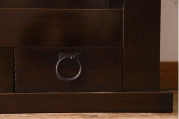 アンティーク家具　古民具・骨董　五尺 透かし彫りが雅な水屋箪笥サイドボード(テレビボード)