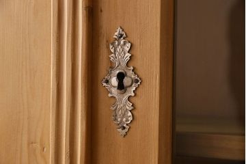 アンティーク家具　フランスアンティーク パイン材 キャビネット(収納棚)