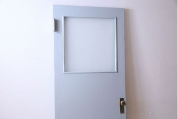 昭和レトロ　すりガラス入り!ペイントが可愛らしいペイントドア(扉)