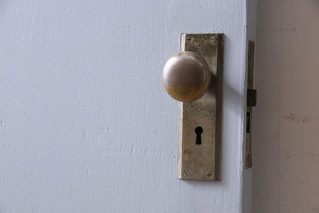 昭和レトロ　すりガラス入り!ペイントが可愛らしいペイントドア(扉)