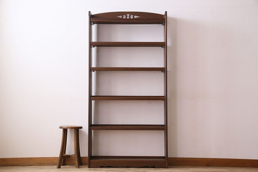 レトロ家具　昭和レトロ　透かし彫り　古い木製の縦型アンティーク本棚(3)