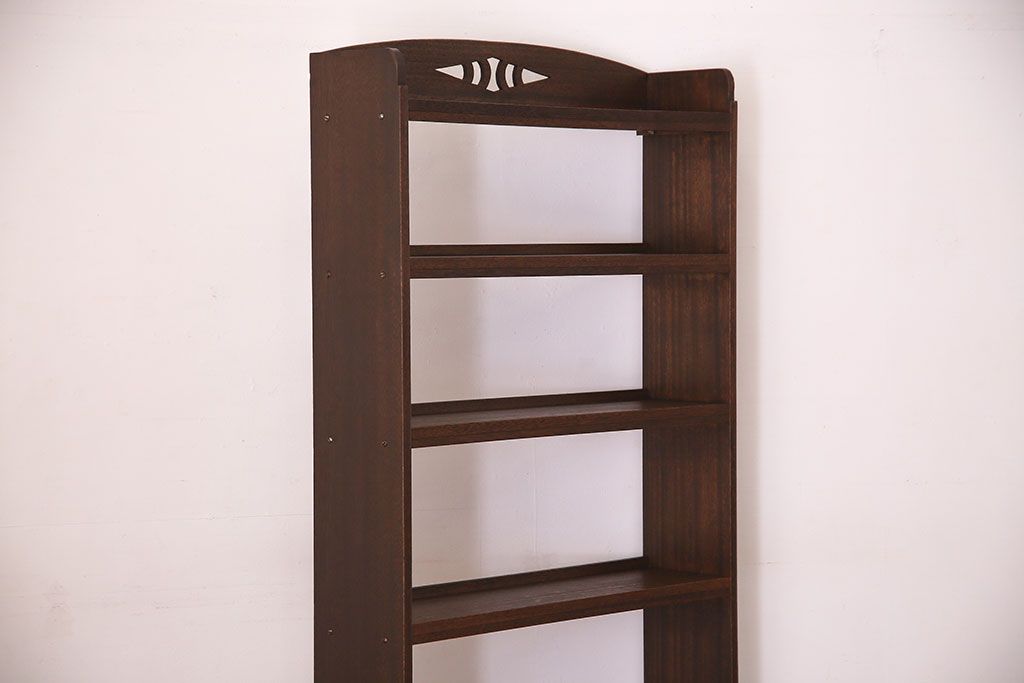 レトロ家具　昭和レトロ　透かし彫り　古い木製の縦型アンティーク本棚(3)