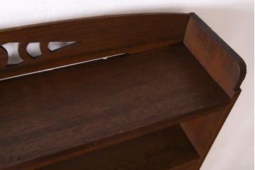 レトロ家具　昭和レトロ　透かし彫り　古い木製の縦型アンティーク本棚(3)