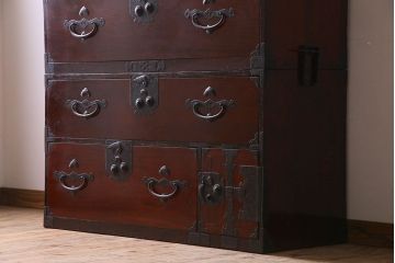 アンティーク家具　和製アンティーク　前面ケヤキ材　重ね二本松箪笥