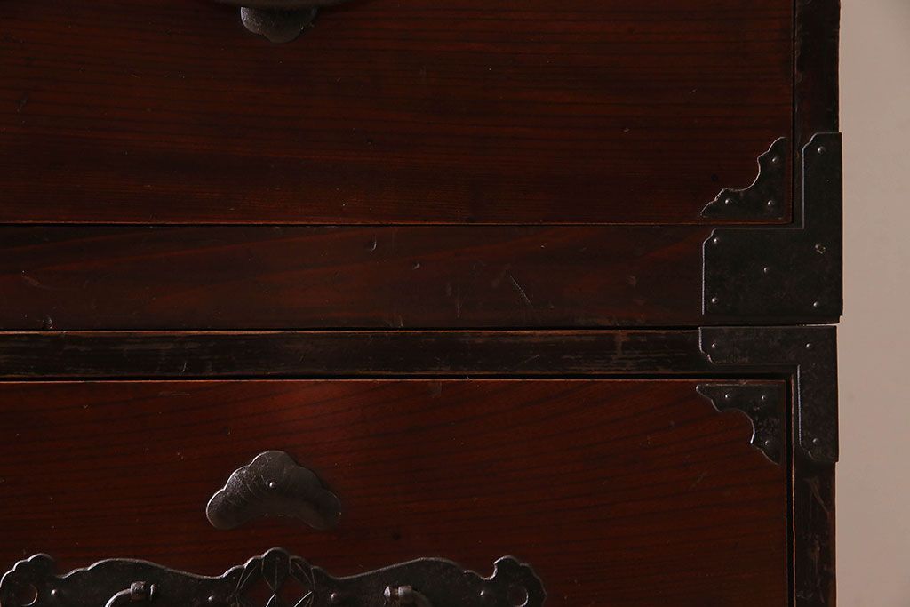 アンティーク家具　和製アンティーク　前面ケヤキ材　重ね二本松箪笥