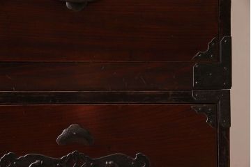 アンティーク家具　和製アンティーク　前面ケヤキ材　重ね二本松箪笥