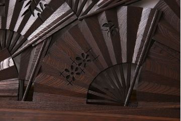 アンティーク雑貨　【展示品】ヒノキ・ケヤキ材　和製アンティーク　扇透かし欄間(1)