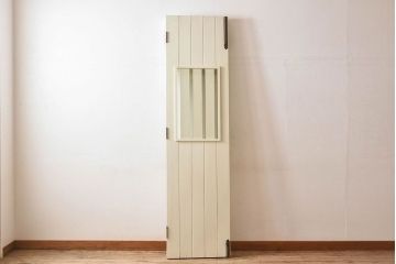 日本製　アンティーク　ペイント家具　ガラス入りの折り戸