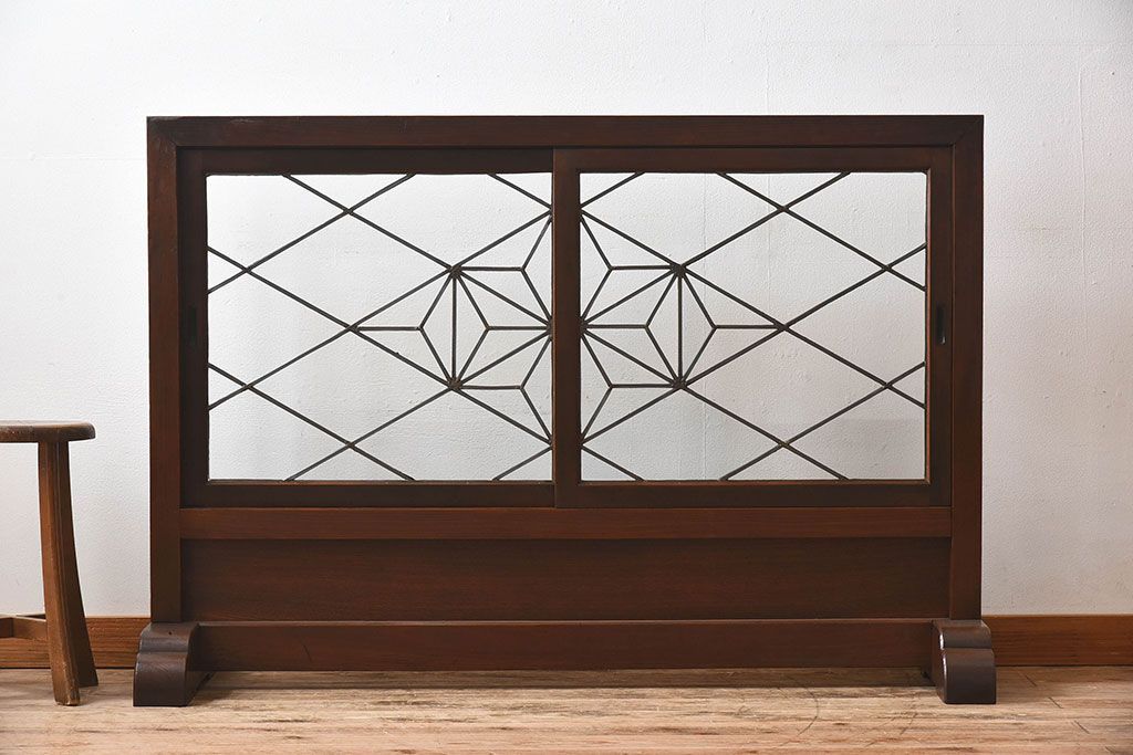 アンティーク雑貨　和製アンティーク　ケヤキ・ヒノキ材　ステンドガラス入りの衝立