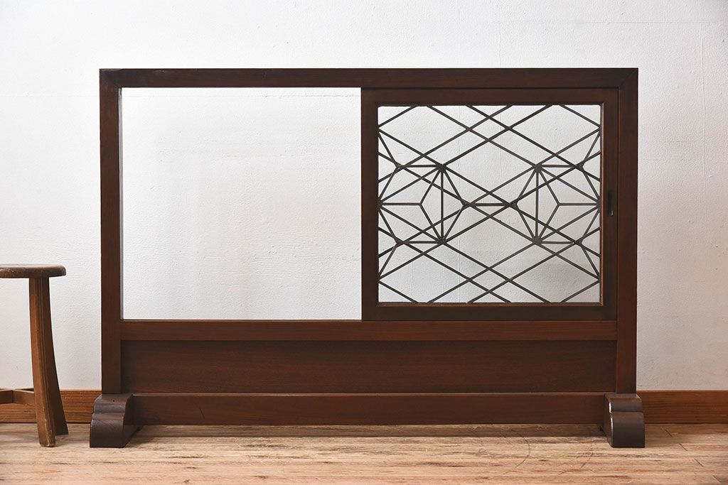 アンティーク雑貨　和製アンティーク　ケヤキ・ヒノキ材　ステンドガラス入りの衝立