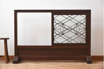 アンティーク雑貨　和製アンティーク　ケヤキ・ヒノキ材　ステンドガラス入りの衝立