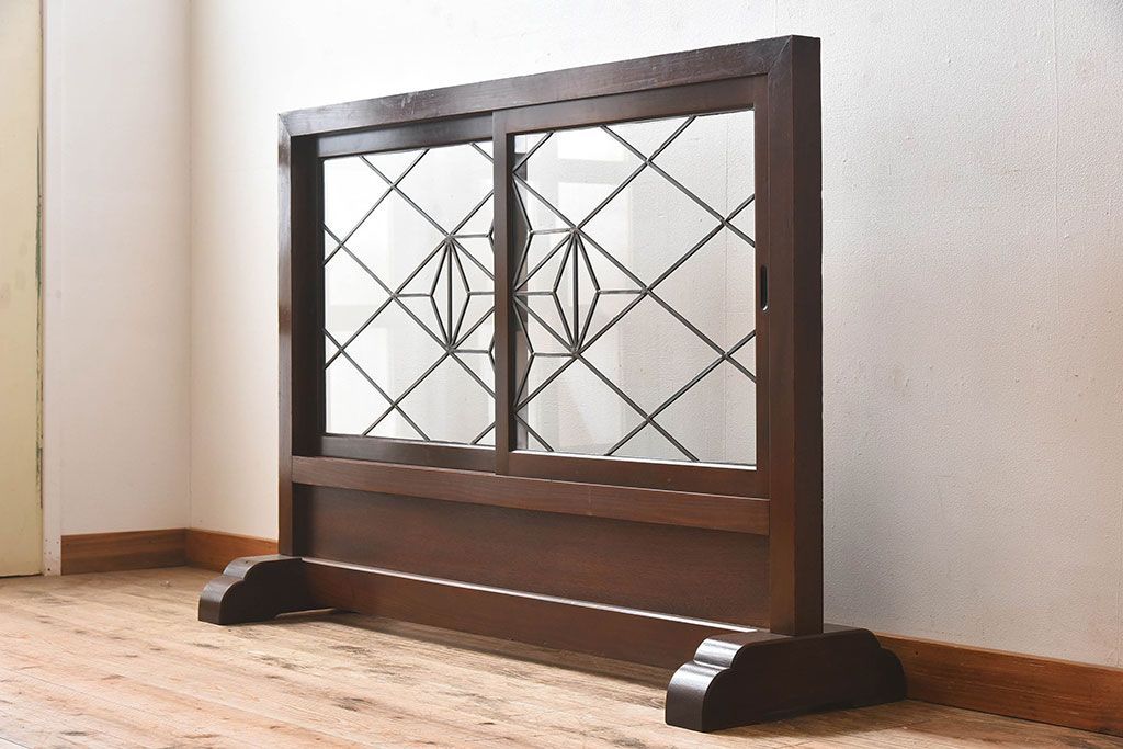 アンティーク雑貨　和製アンティーク　ケヤキ・ヒノキ材　ステンドガラス入りの衝立