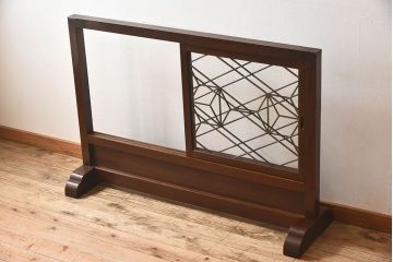 アンティーク雑貨　和製アンティーク　ケヤキ・ヒノキ材　ステンドガラス入りの衝立