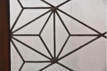 アンティーク雑貨　和製アンティーク　ケヤキ・ヒノキ材　ステンドガラス入りの衝立