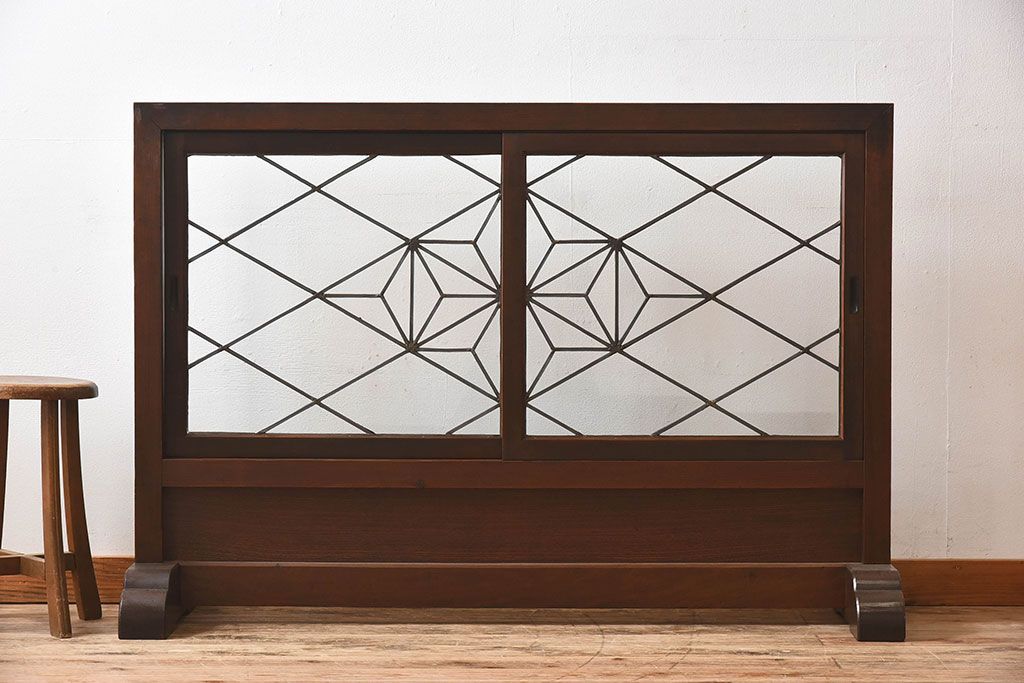 アンティーク雑貨　和製アンティーク　ケヤキ・ヒノキ材　ステンドガラス入りの衝立