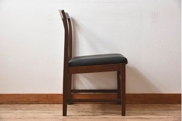 北欧家具　チーク材のクッションチェア(1)