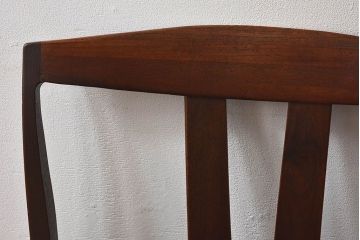 北欧家具　チーク材のクッションチェア(1)