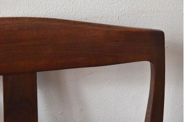 北欧家具　チーク材のクッションチェア(1)