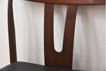 北欧家具　チーク材のクッションチェア(1)