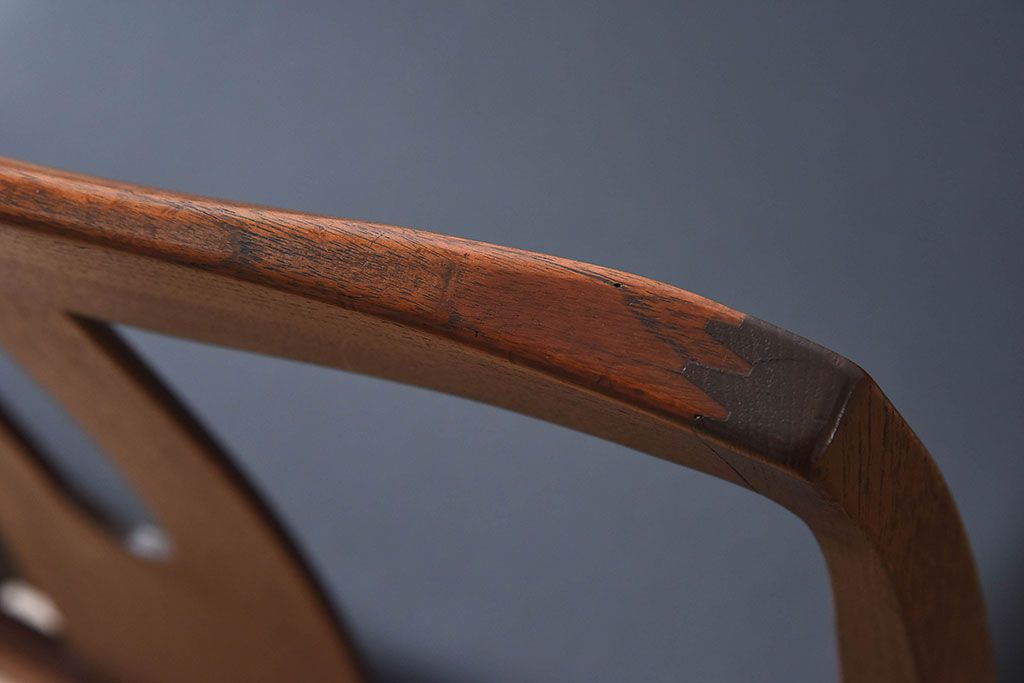 北欧家具　チーク材のクッションチェア(1)