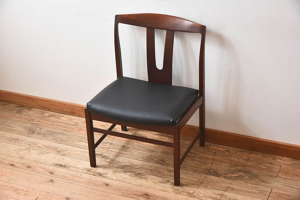 北欧家具　チーク材のクッションチェア(2)