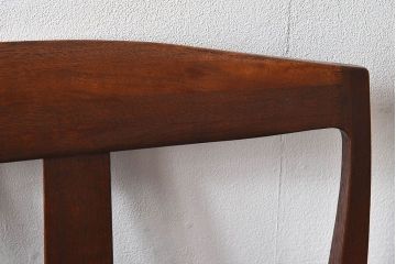 北欧家具　チーク材のクッションチェア(2)