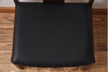 北欧家具　チーク材のクッションチェア(2)