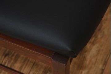 北欧家具　チーク材のクッションチェア(2)