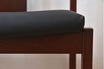 北欧家具　チーク材のクッションチェア(2)