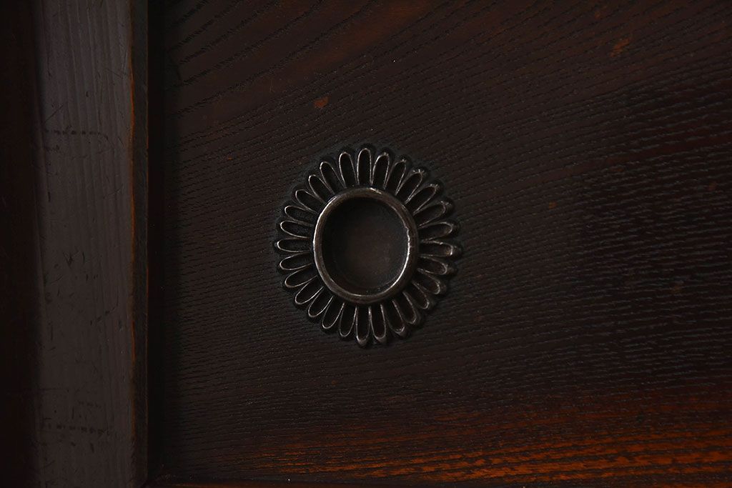 アンティーク家具　古民具・骨董　京都産　透かし彫り　上品な重ね三尺水屋箪笥(食器棚、収納棚)