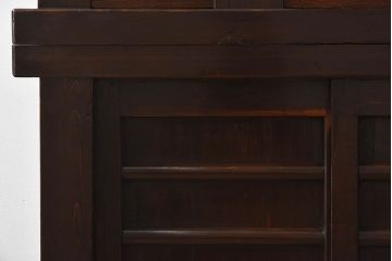 アンティーク家具　古民具・骨董　京都産　透かし彫り　上品な重ね三尺水屋箪笥(食器棚、収納棚)