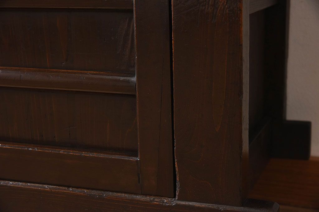 アンティーク家具　古民具・骨董　京都産　透かし彫り　上品な重ね三尺水屋箪笥(食器棚、収納棚)