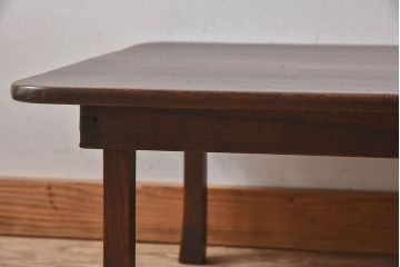レトロ家具　昭和レトロ　和製アンティーク　栓材一枚板!古い木の味わい深い角ちゃぶ台(1)