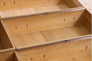 アンティーク家具　和製アンティーク　前面ヒノキ材　収納箪笥サイドボード(水屋箪笥)