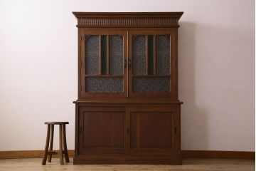 アンティーク家具　大正ロマン　高級品　色ガラス入り食器棚(収納棚、キャビネット)