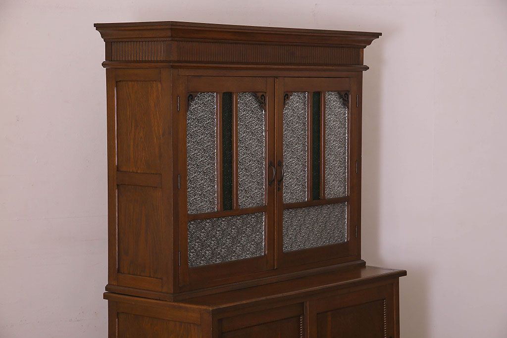 アンティーク家具　大正ロマン　高級品　色ガラス入り食器棚(収納棚、キャビネット)