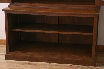 アンティーク家具　大正ロマン　高級品　色ガラス入り食器棚(収納棚、キャビネット)