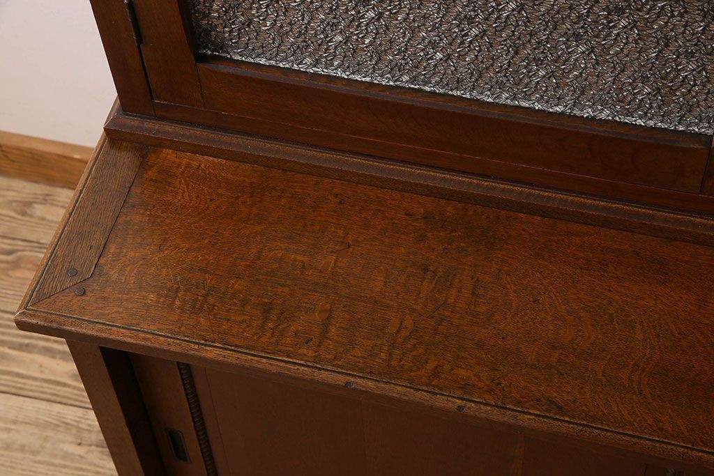 アンティーク家具　大正ロマン　高級品　色ガラス入り食器棚(収納棚、キャビネット)