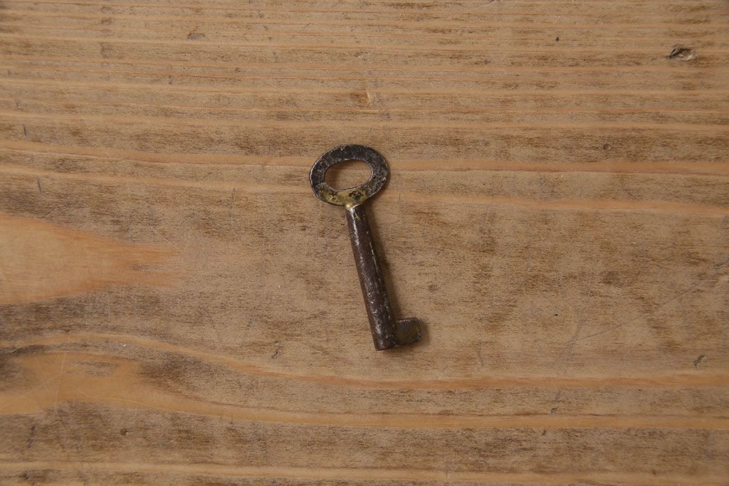 アンティーク家具　大正ロマン　高級品　色ガラス入り食器棚(収納棚、キャビネット)