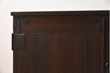 アンティーク家具　和製アンティーク　ヒノキ材天板　鉄脚収納棚