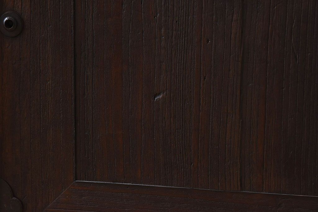 アンティーク家具　和製アンティーク　ヒノキ材天板　鉄脚収納棚