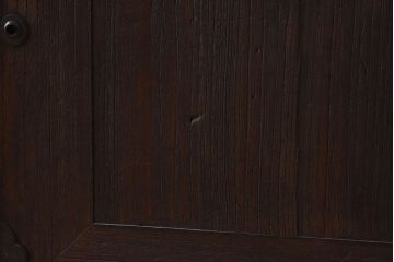 アンティーク家具　和製アンティーク　ヒノキ材天板　鉄脚収納棚