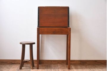 アンティーク家具　イギリスアンティーク　ブナ材　スクールデスク(平机)(2)